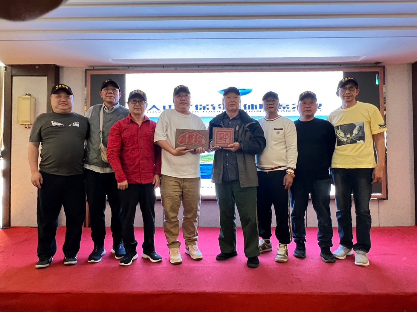 341182857_949948146342488_4147309480994533216_n